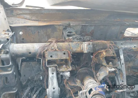 2018 Buick Encore Essence z USA, uszkodzony, nr VIN KL4CJCSB4JB511981